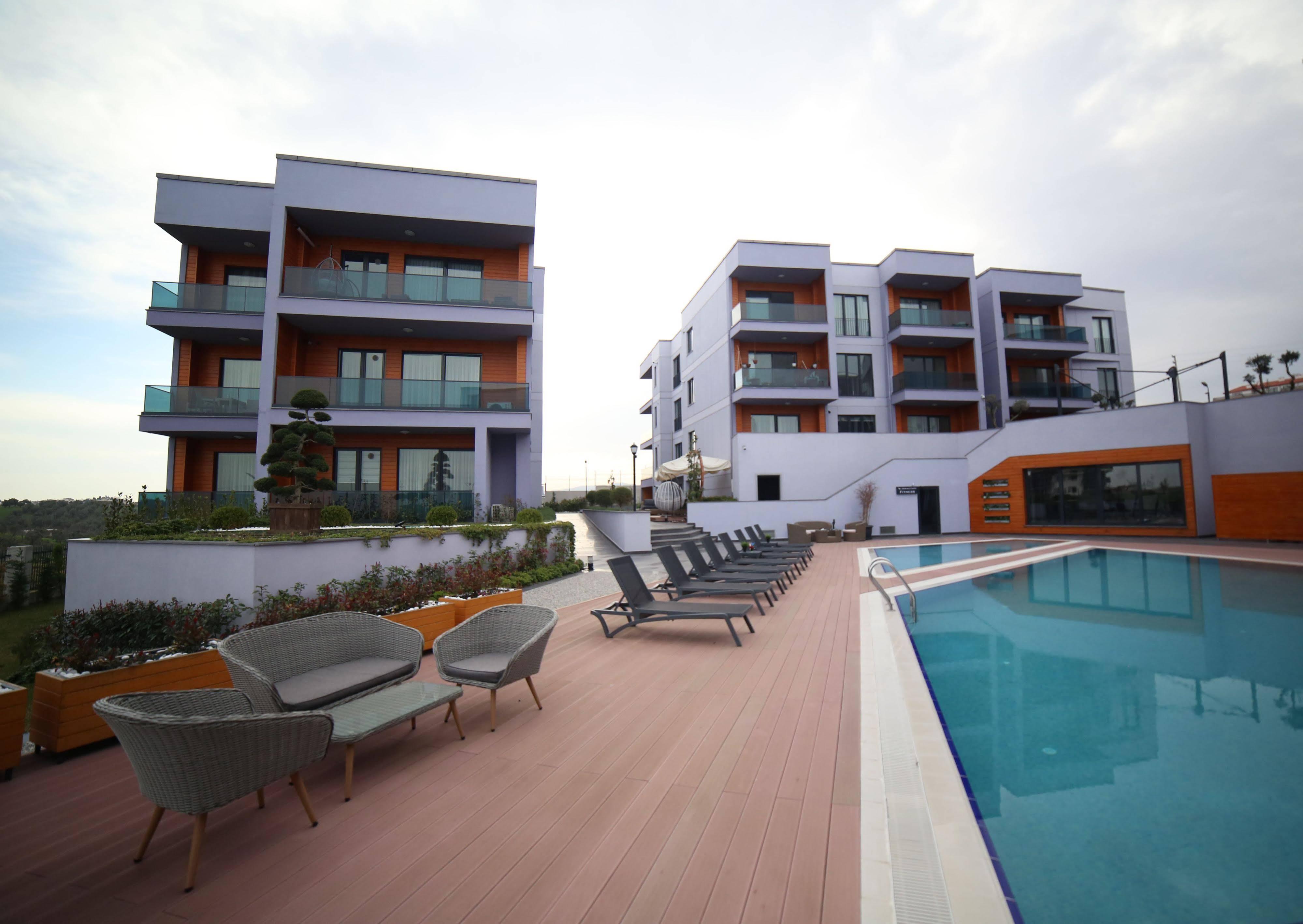 Green Hills Suites Yalova  Buitenkant foto