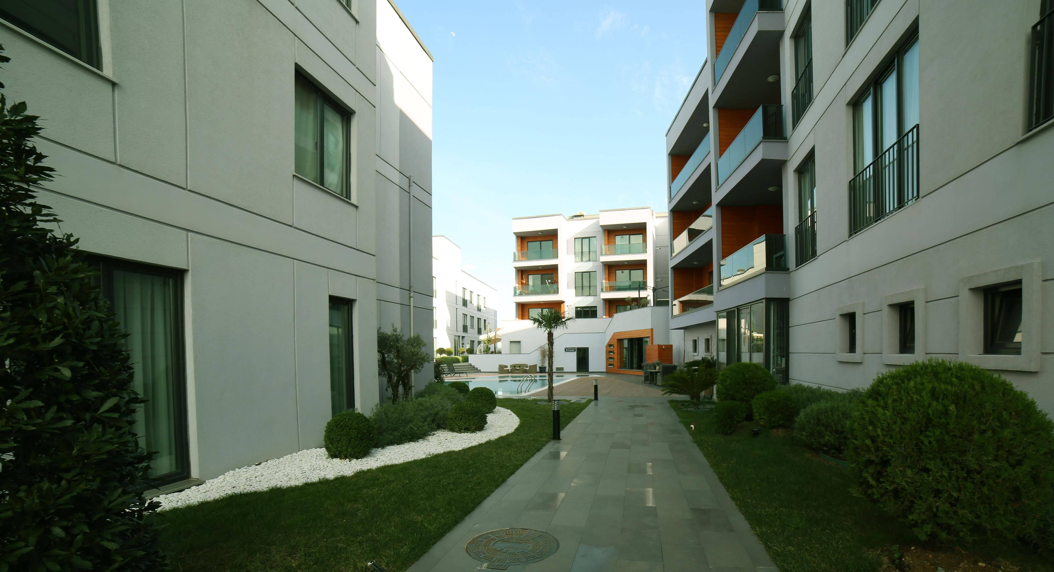 Green Hills Suites Yalova  Buitenkant foto