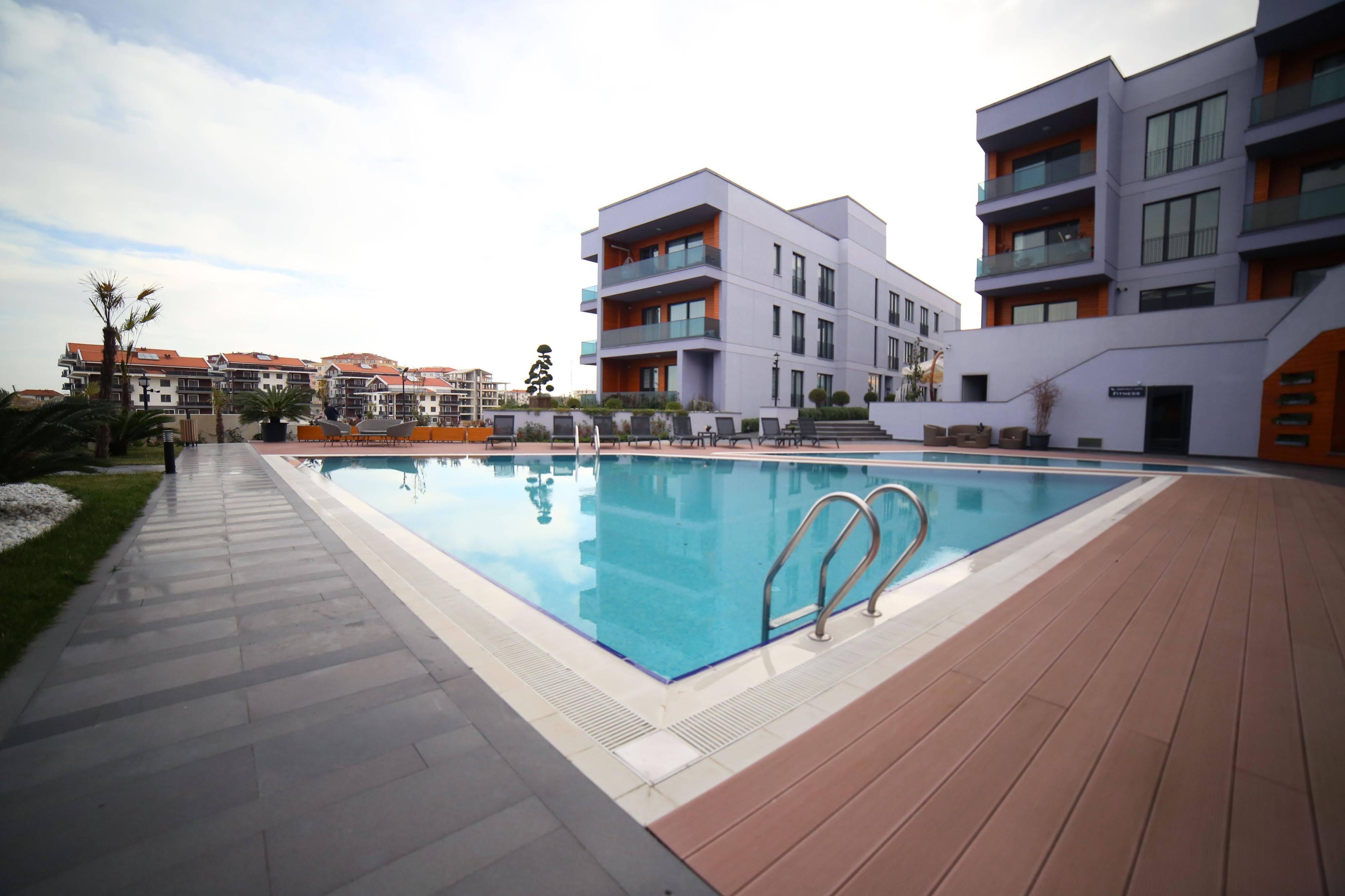 Green Hills Suites Yalova  Buitenkant foto